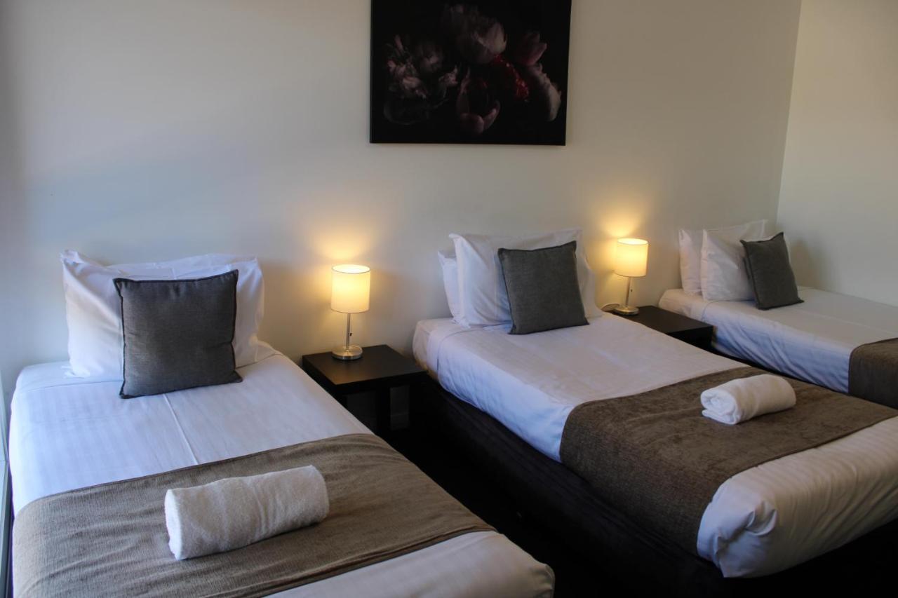 Alpine Hotel Bright Buitenkant foto